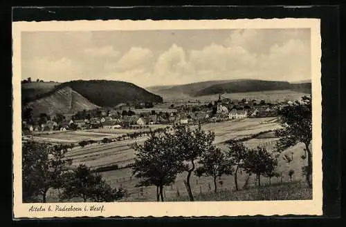 AK Atteln b. Paderborn i. Westf., Totalansicht von einem Berg aus gesehen