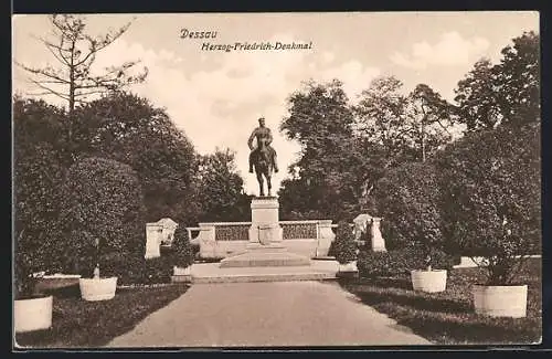 AK Dessau, Herzog Friedrich Denkmal