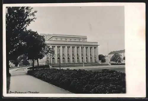 AK Dessau, Theater mit Anlage