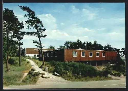 AK Grävenwiesbach /Ts., Jugendherberge am Waldrand