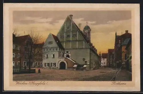 AK Weiden /Opf., Rathaus mit Strasse