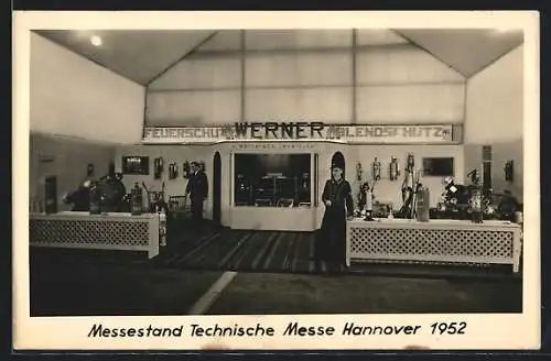 AK Hannover, Technische Messe 1952, Messestand Feuerschutz Werner