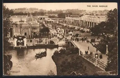 AK London, British Empire Exhibition 1924, The Main Avenue