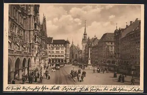 AK München, Marienplatz mit Mariensäule u. altem Rathaus, Strassenbahnen