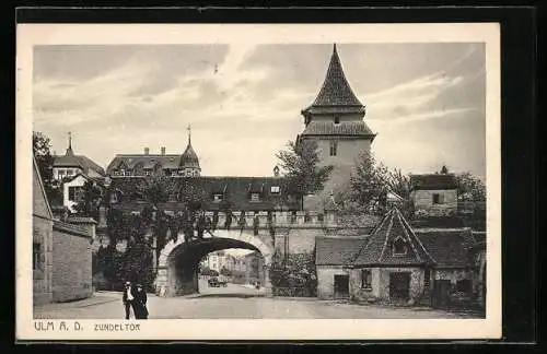 AK Ulm / Donau, Strasse am Zundeltor