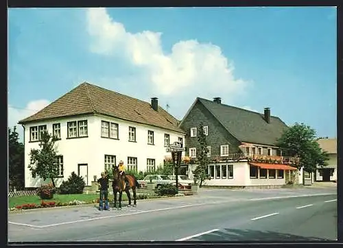 AK Olpe-Oberveischede / Westf., Hotel Haus Sangermann