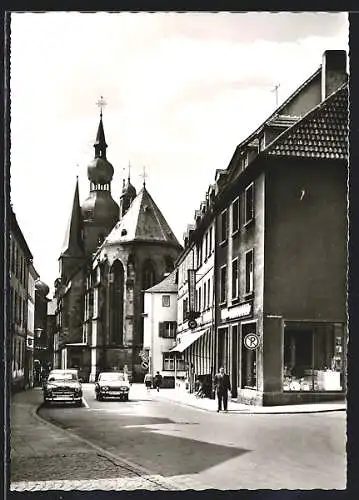 AK St. Wendel, Semi-belebte Hauptstrasse, Blick zum Dom