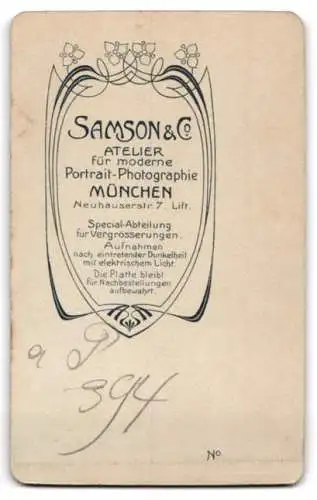 Fotografie Samson & Co., München, Neuhauserstr. 7, Elegante Dame mit Amphore