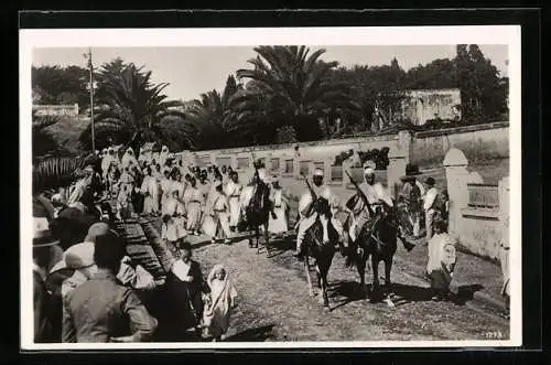 AK Tanger, Arabische Soldaten mit Pferden