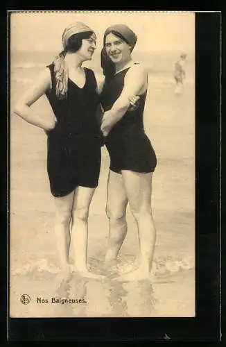 AK Ostende, Nos jolies Baigneuses, Damen in Bademode am Strand