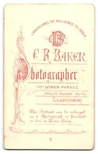 Fotografie C. R. Baker, Leamington, 10 Lower Parade, Bürgerlicher mit Krawatte im Portrait