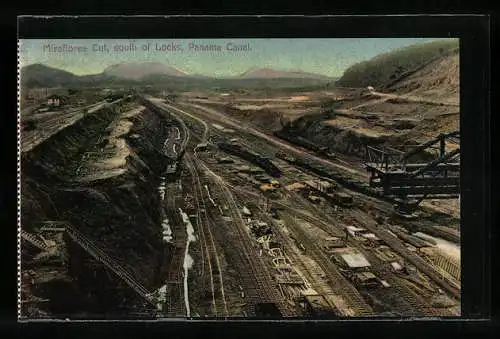 AK Miraflores, The cut, south of Locks, Panama Canal