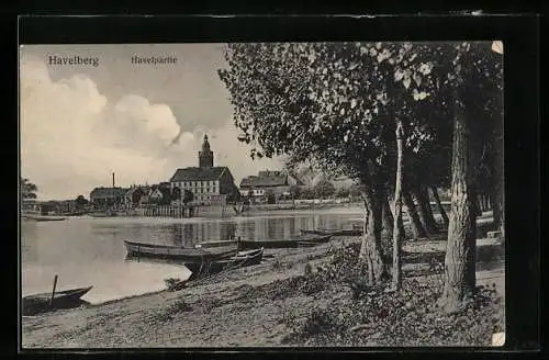 AK Havelberg, Havelpartie mit Booten