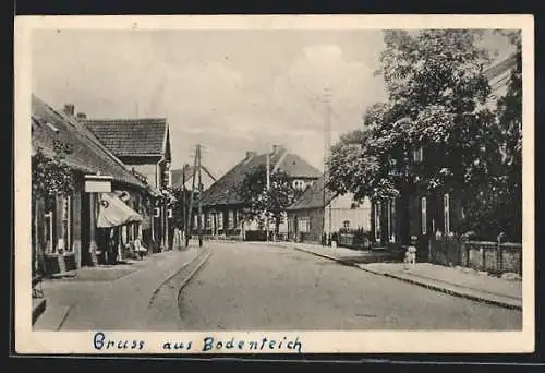 AK Bodenteich, Neustädterstrasse mit Geschäften