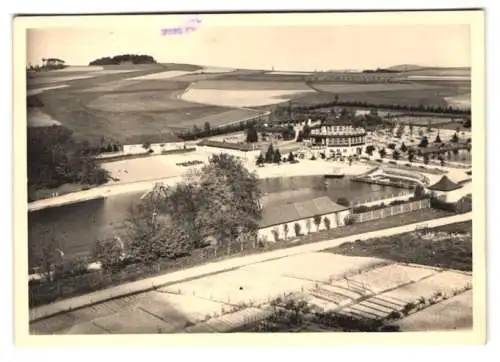 5 Fotografien Max Herrmann, Zittau, Ansicht Zittau i. Sa., Blick über die Dächer der Stadt, Schornsteinfeger-Perspektive