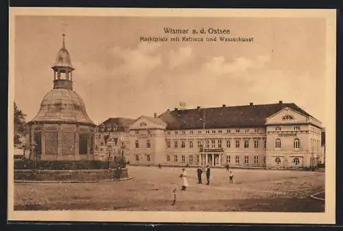 AK Wismar, Marktplatz mit Rathaus und Wasserkunst