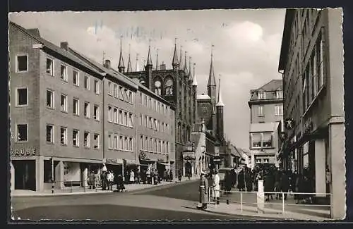 AK Lübeck, Breite Strasse mit Rathaus