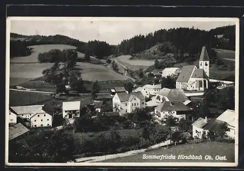 AK Hirschbach im Mühlkreis, Totalansicht mit Stasse und Feldern aus der Vogelschau