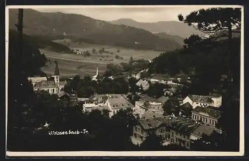 AK Weissenbach /Triesting, Blick auf den Ort mit Kirche