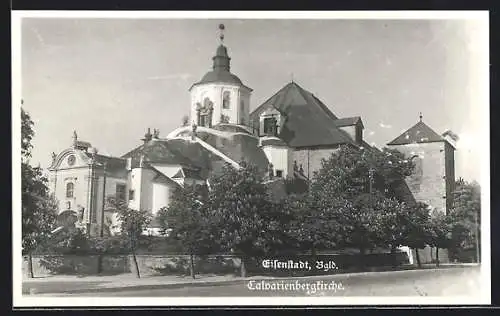 AK Eisenstadt /Bgld., Calvarienbergkirche im Sonnenschein
