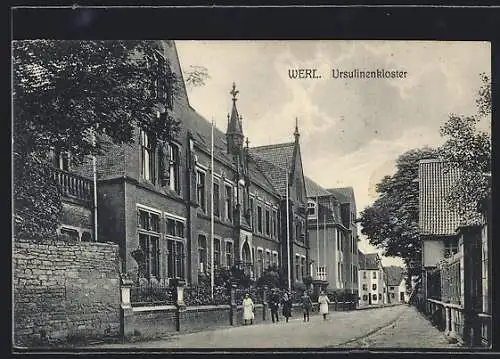 AK Werl, Strassenpartie am Ursulinenkloster