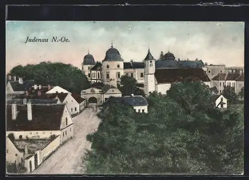 AK Judenau /N.-Oe., Strassenpartie mit Kirche