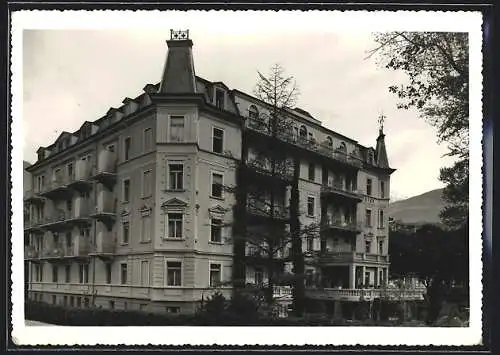 AK Merano, Hotel Savoy
