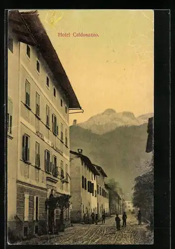 AK Caldonazzo, Das Hotel gegen die Berge