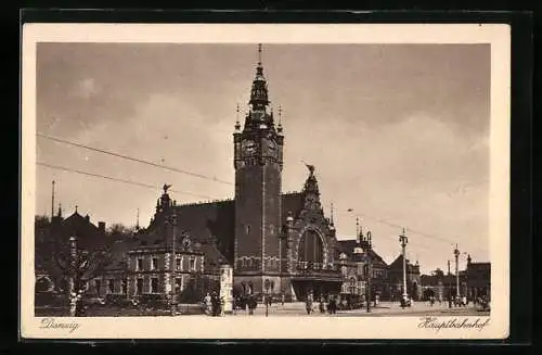 AK Danzig / Gdansk, Strassenpartie am Hauptbahnhof