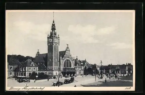 AK Danzig, Reges Treiben vor dem Hauptbahnhof