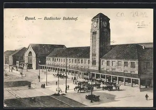 AK Basel, Pferdekutschen vor dem Badischen Bahnhof