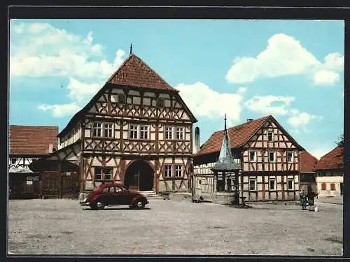 AK Stadtlauringen /Ufr., Rathaus, VW Käfer