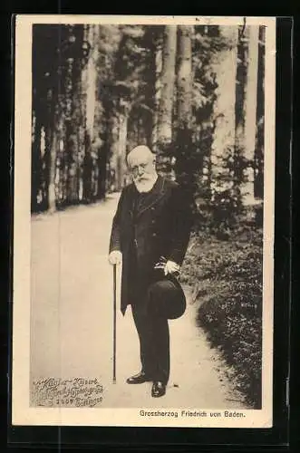 AK Grossherzog Friedrich von Baden, auf einem Spaziergang im Wald