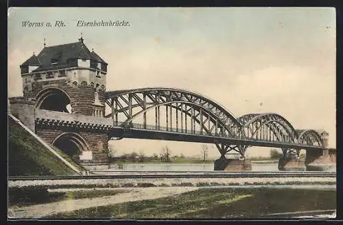 AK Worms a. Rh., Die Eisenbahnbrücke