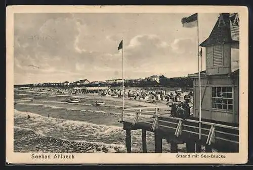AK Ahlbeck / Seebad, Strand mit Seebrücke