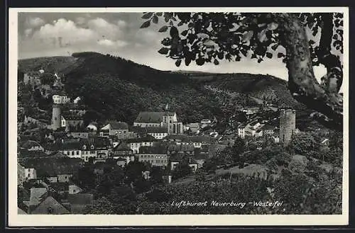 AK Neuerburg /Eifel, Ortsansicht mit Türmen aus der Vogelschau
