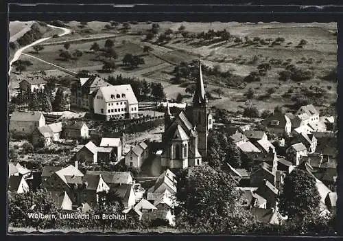 AK Weibern /Brohltal, Ortsansicht mit Kirche aus der Vogelschau