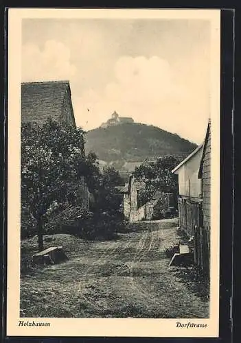 AK Holzhausen / Thüringen, Dorfstrasse mit Blick zum Berg