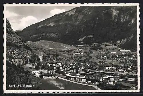 AK St. Maurice, Ortsansicht mit dem Bahnhof im Bergidyll