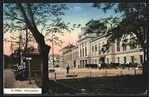 AK St. Pölten, Bahnhof mit Bahnhofplatz und Kiosk mit AK-Verkauf