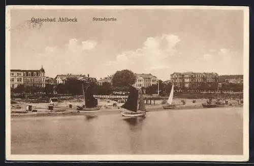 AK Ahlbeck /Ostsee, Strandpartie mit Häuser-Panorama