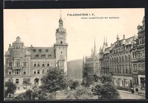 AK Falkenstein i. V., König-Albertplatz mit Rathaus