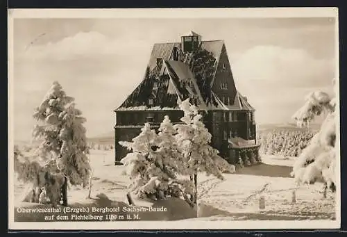 AK Oberwiesenthal, Berghotel Sachsen-Baude auf dem Fichtelberg