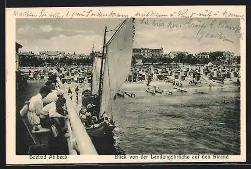 AK Ahlbeck /Ostsee, Strandblick von der Landungsbrücke aus