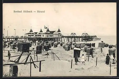 AK Ahlbeck /Ostsee, Strandpartie mit Seebrücke