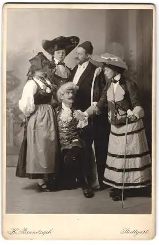 Fotografie H. Brandseph, Stuttgart, feine Herrschaften in Küstüme zum Fasching, Tracht, Edledame, Fes