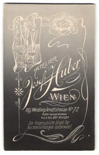 Fotografie Josef Huber, Wien, Arndtstr. 72, Anschrift des Ateliers mit blumiger Umrandung, Jugendstil