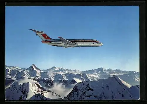 AK Flugzeug DC 9 der Fluggesellschaft Swissair über den Schweizer Alpen