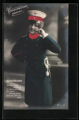AK Operette Donnerwetter - Tadellos, Frau in Uniform
