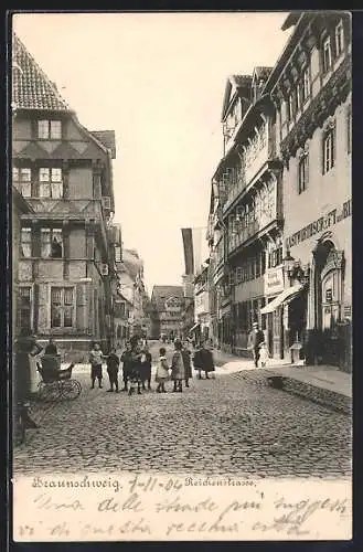 AK Braunschweig, Reichenstrasse mit Gasthaus, Markthalleneingang und Kindergruppe